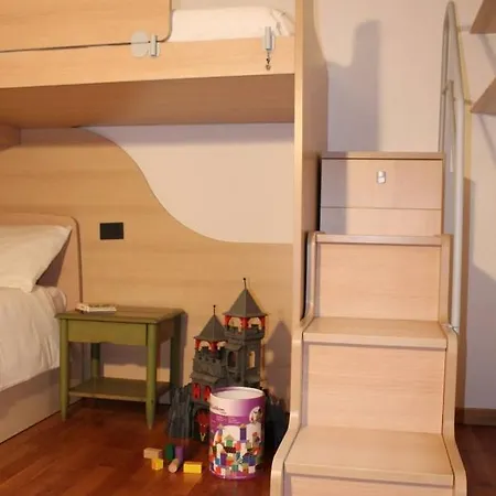 La Terrazza Di Dora * מנאג'יו